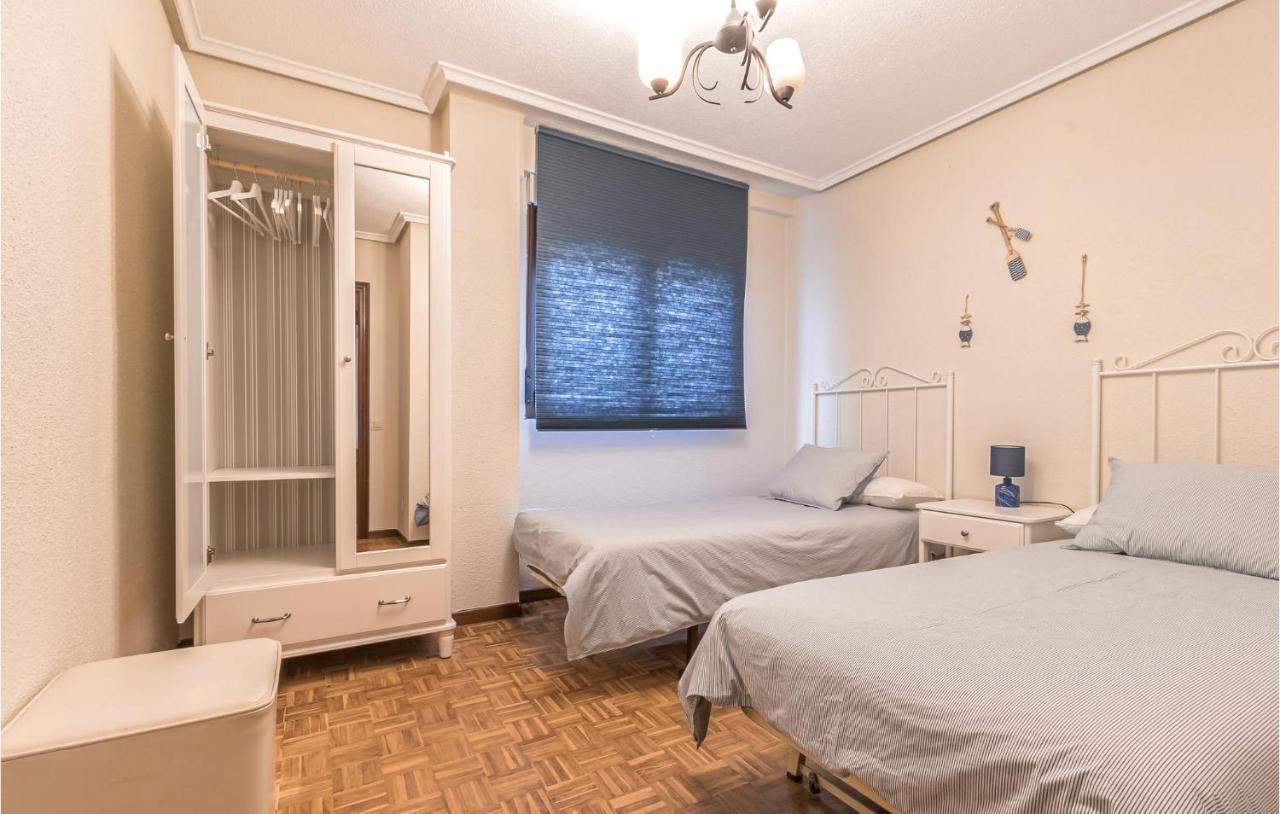 Stunning Apartment In Gijon With Wifi 외부 사진